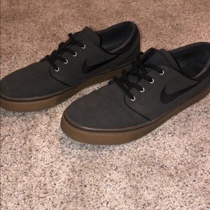 Nike Stefan Janoski shoes